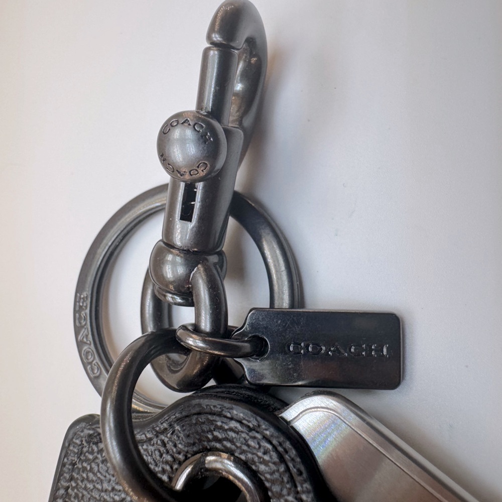 Coach Retro C Leather Keychain Bottle Opener Rare Japan Edition Gunmetal Logo - Picture 6 of 9